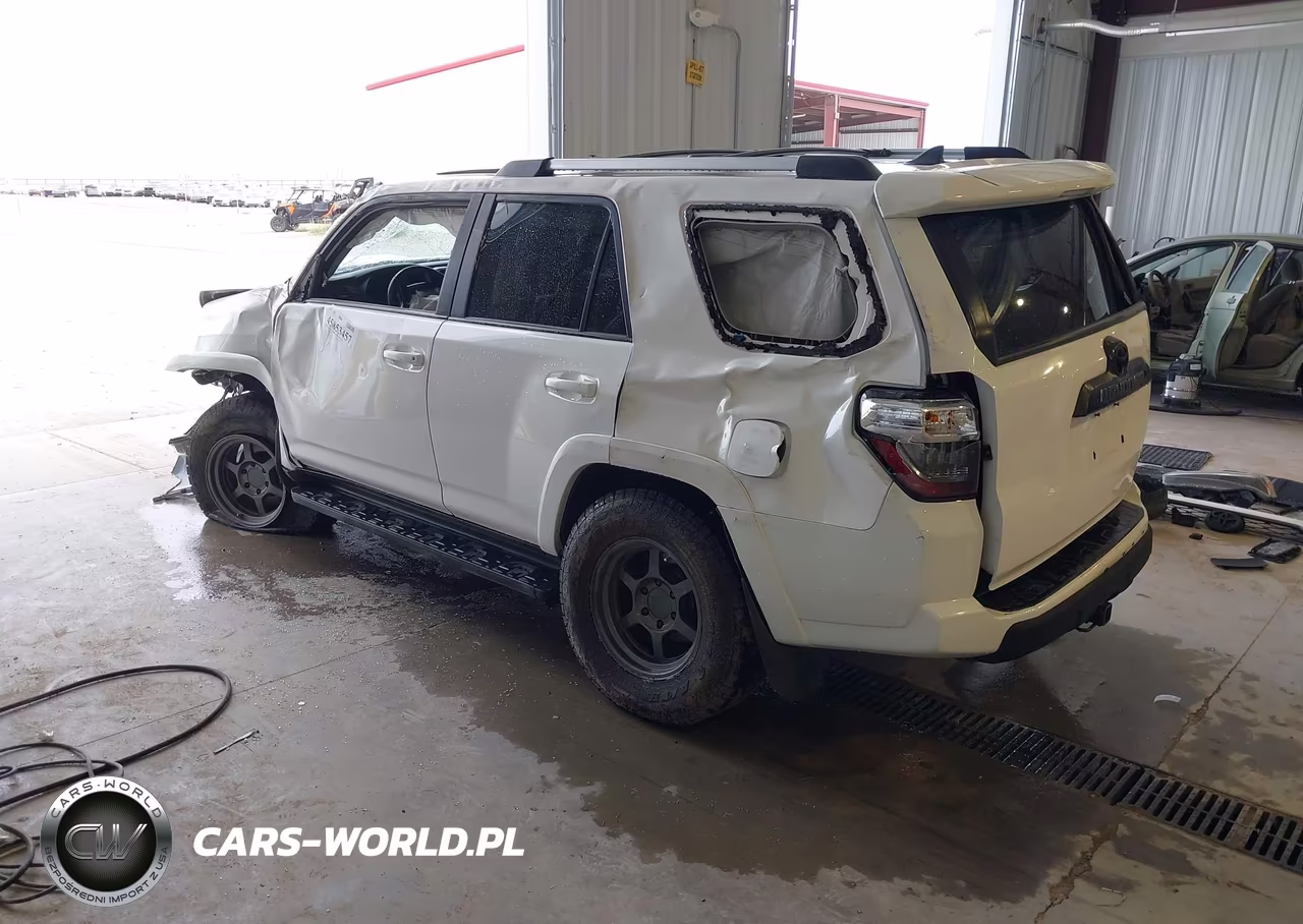 2015 Toyota 4Runner Sr5 V6 VIN:JTEBU5JR2F5269714 - 3