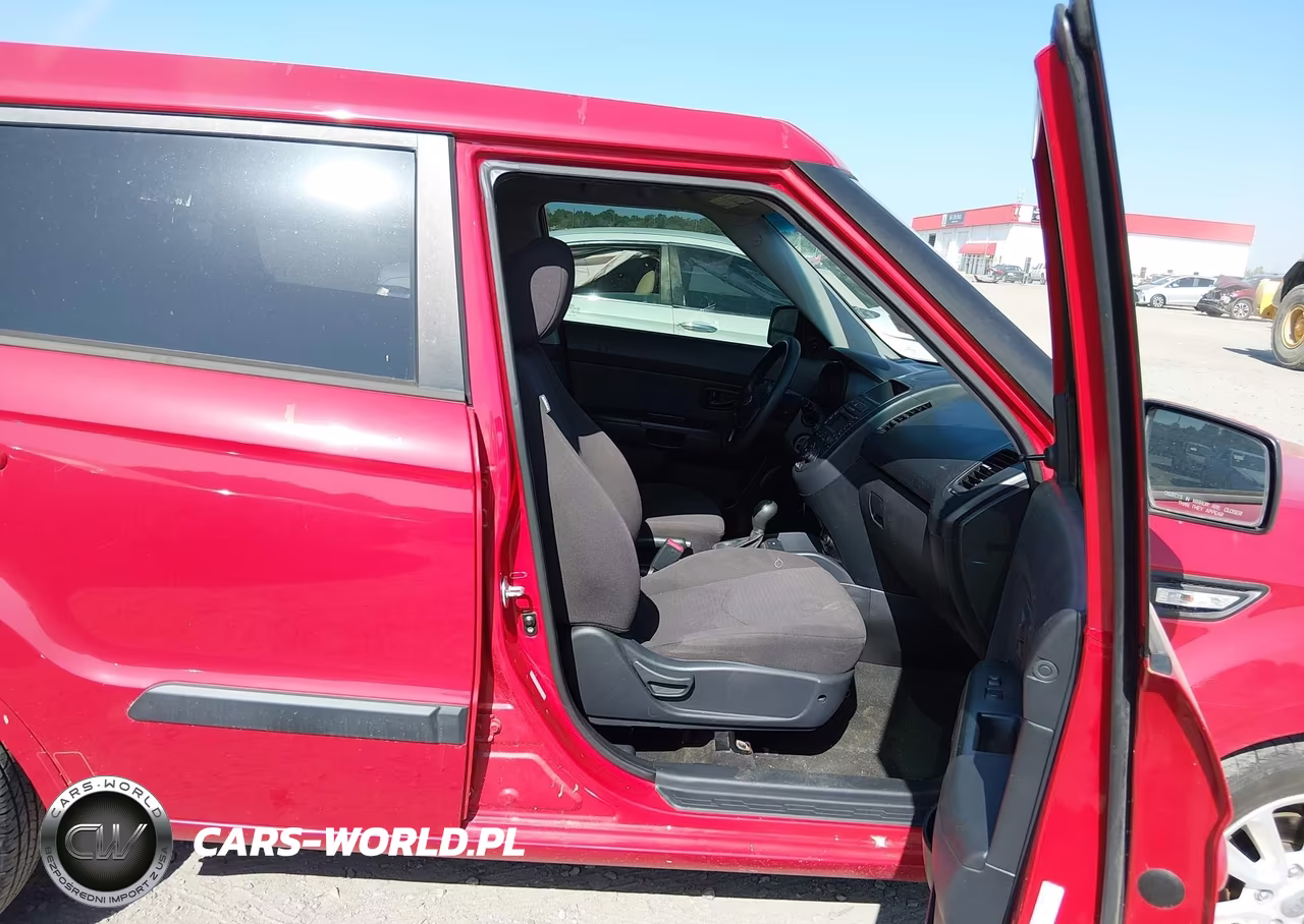 2013 Kia Soul VIN:KNDJT2A57D7556255 - 5