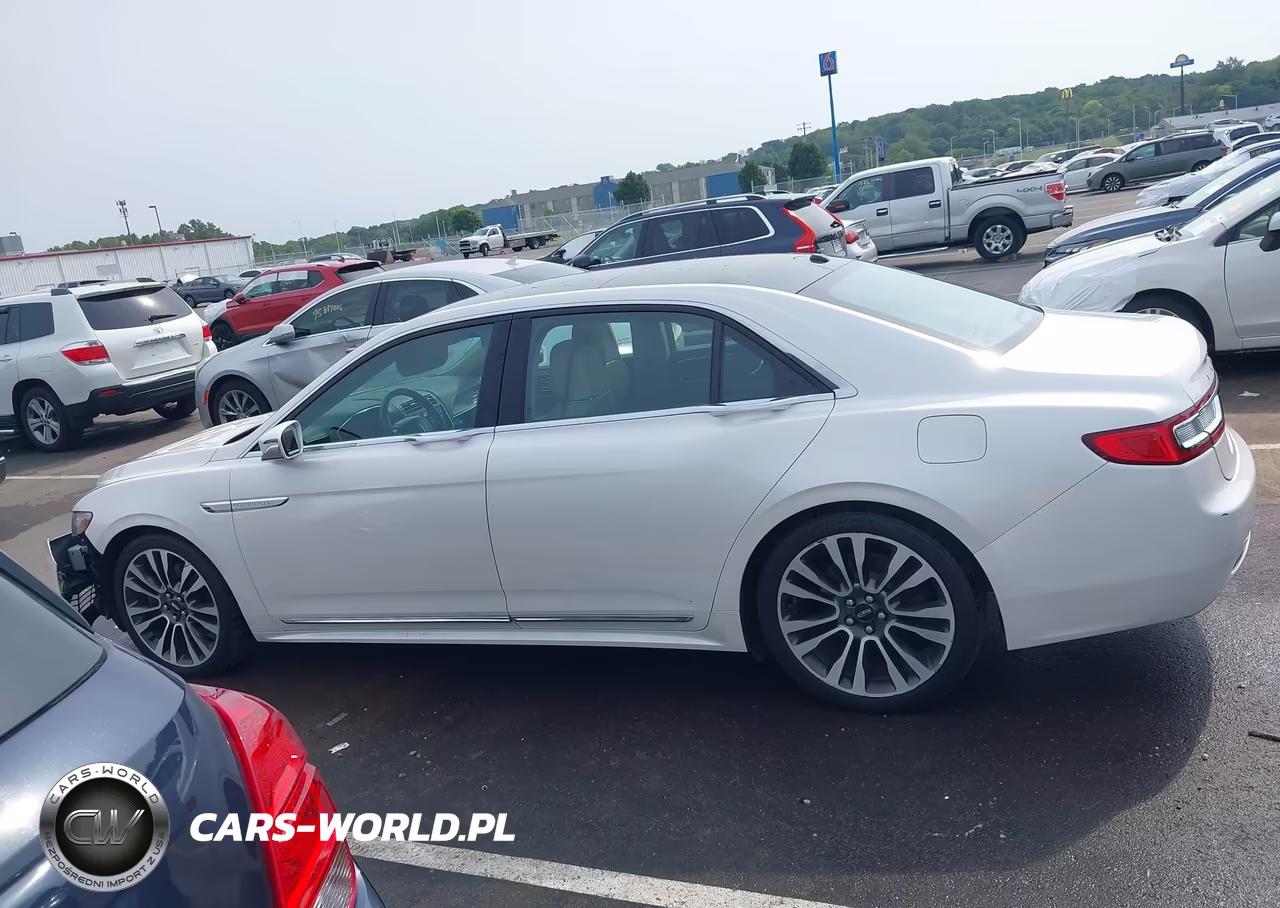 2017 Lincoln Continental Reserve VIN:1LN6L9NCXH5606716 - 14