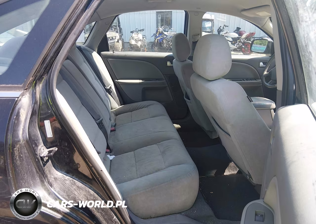2007 Ford Five Hundred VIN:1FAHP241X7G120313 - 8