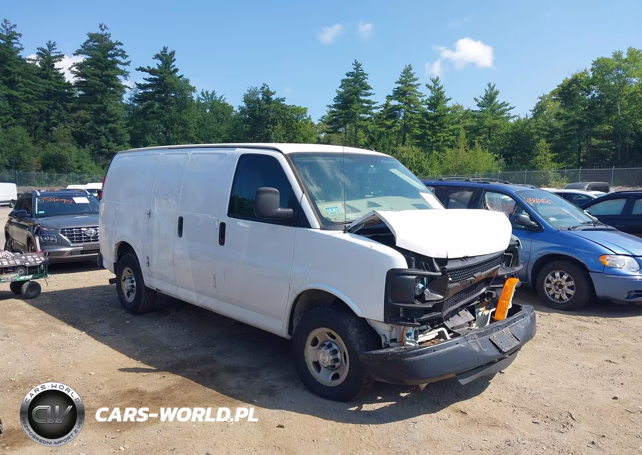 2014 Chevrolet Express 2500 Work Van – zdjęcie 1 z 18
