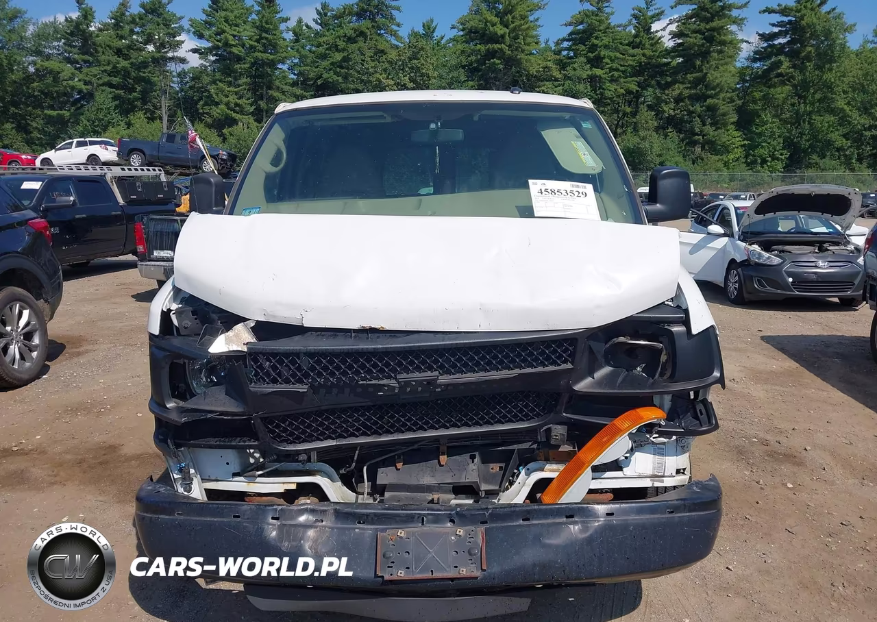 2014 Chevrolet Express 2500 Work Van VIN:1GCWGFFA3E1182156 - 12