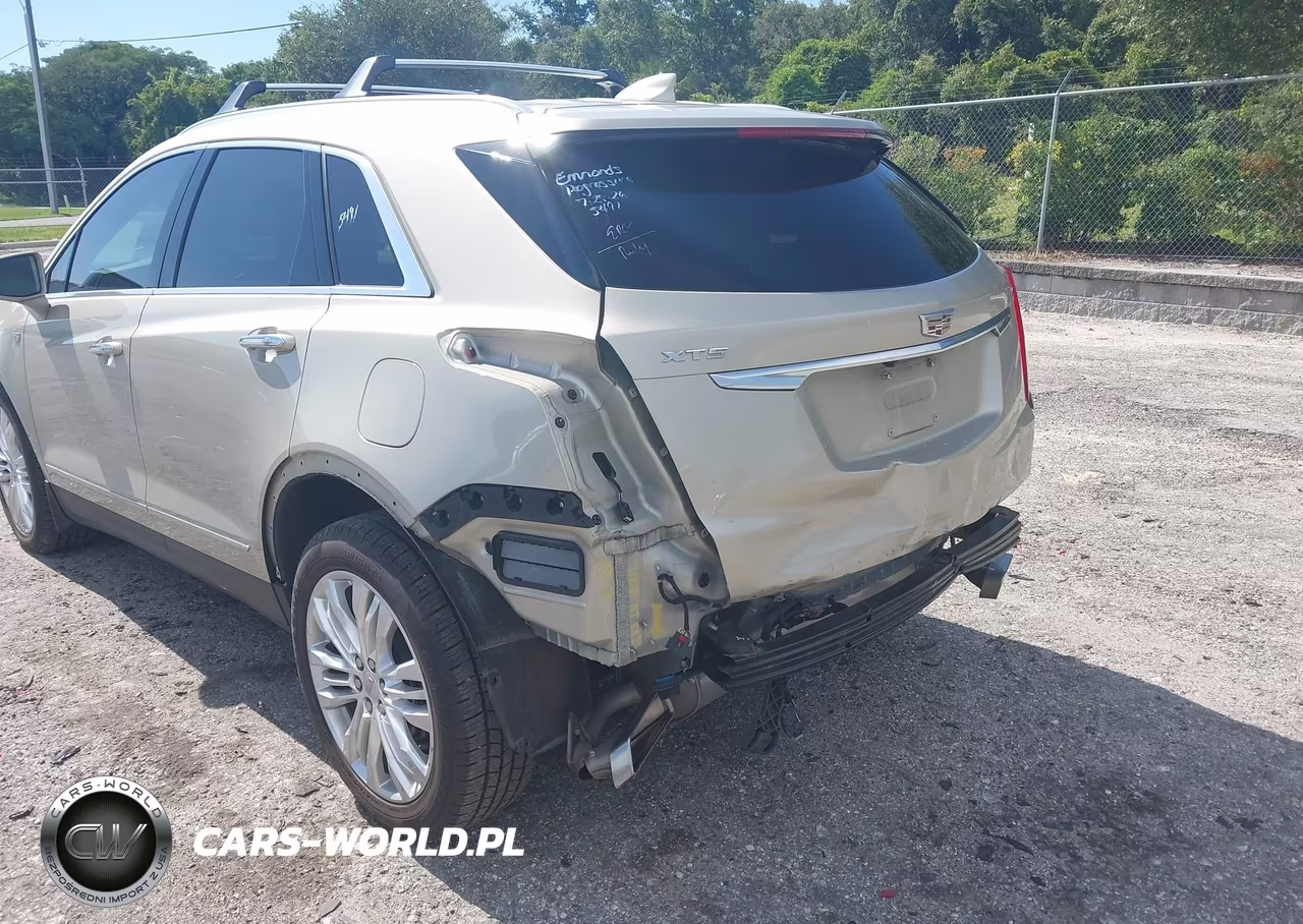 2017 Cadillac Xt5 Premium Luxury VIN:1GYKNCRS4HZ162697 - 6