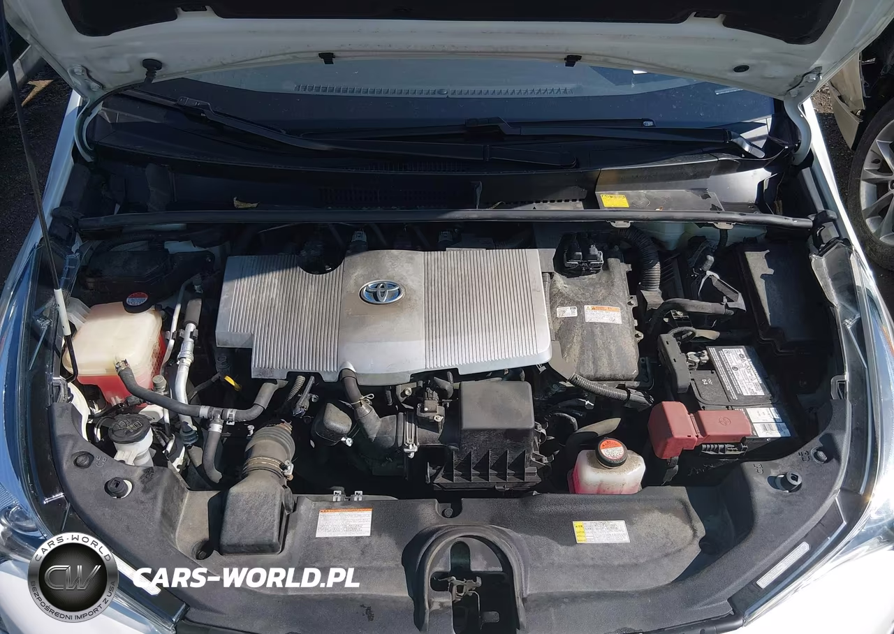 2016 Toyota Prius Four VIN:JTDKARFU2G3513165 - 10