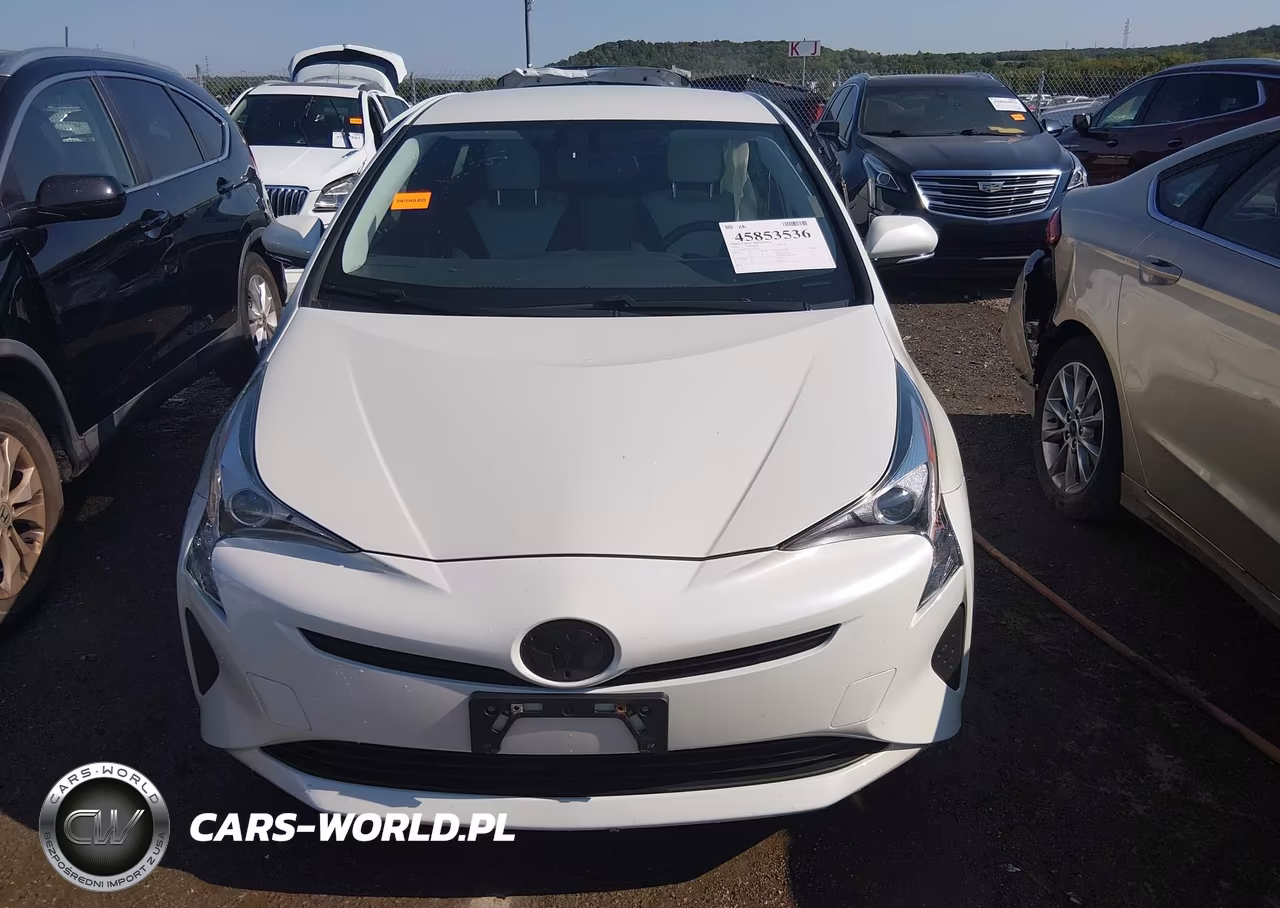 2016 Toyota Prius Four VIN:JTDKARFU2G3513165 - 12
