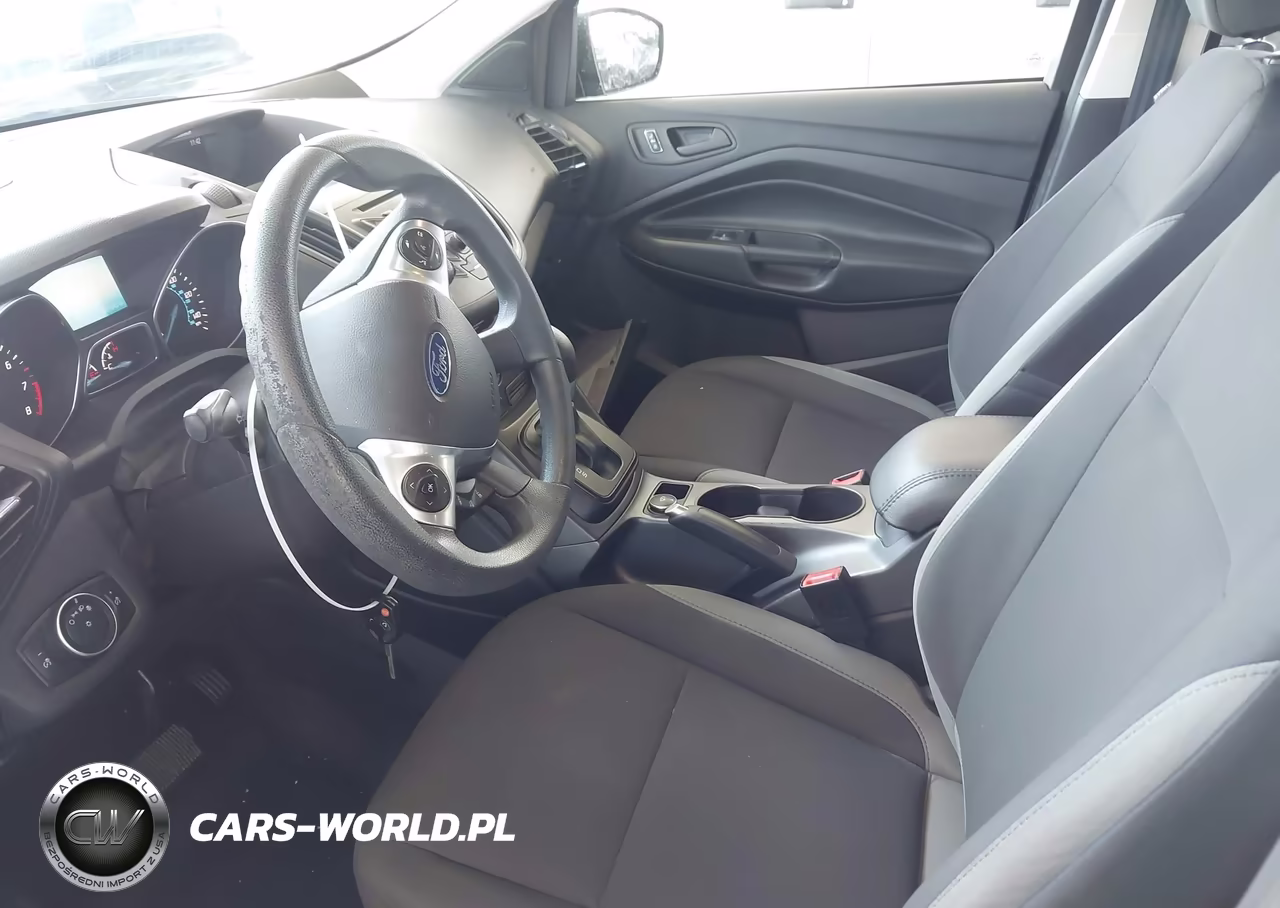 2016 Ford Escape S VIN:1FMCU0F79GUA21840 - 5