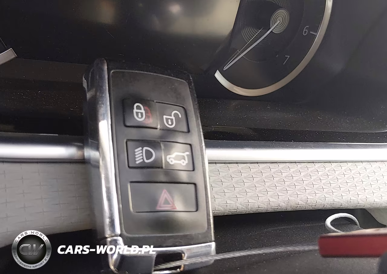 2020 Land Rover Range Rover Evoque S VIN:SALZJ2FX0LH107780 - 11