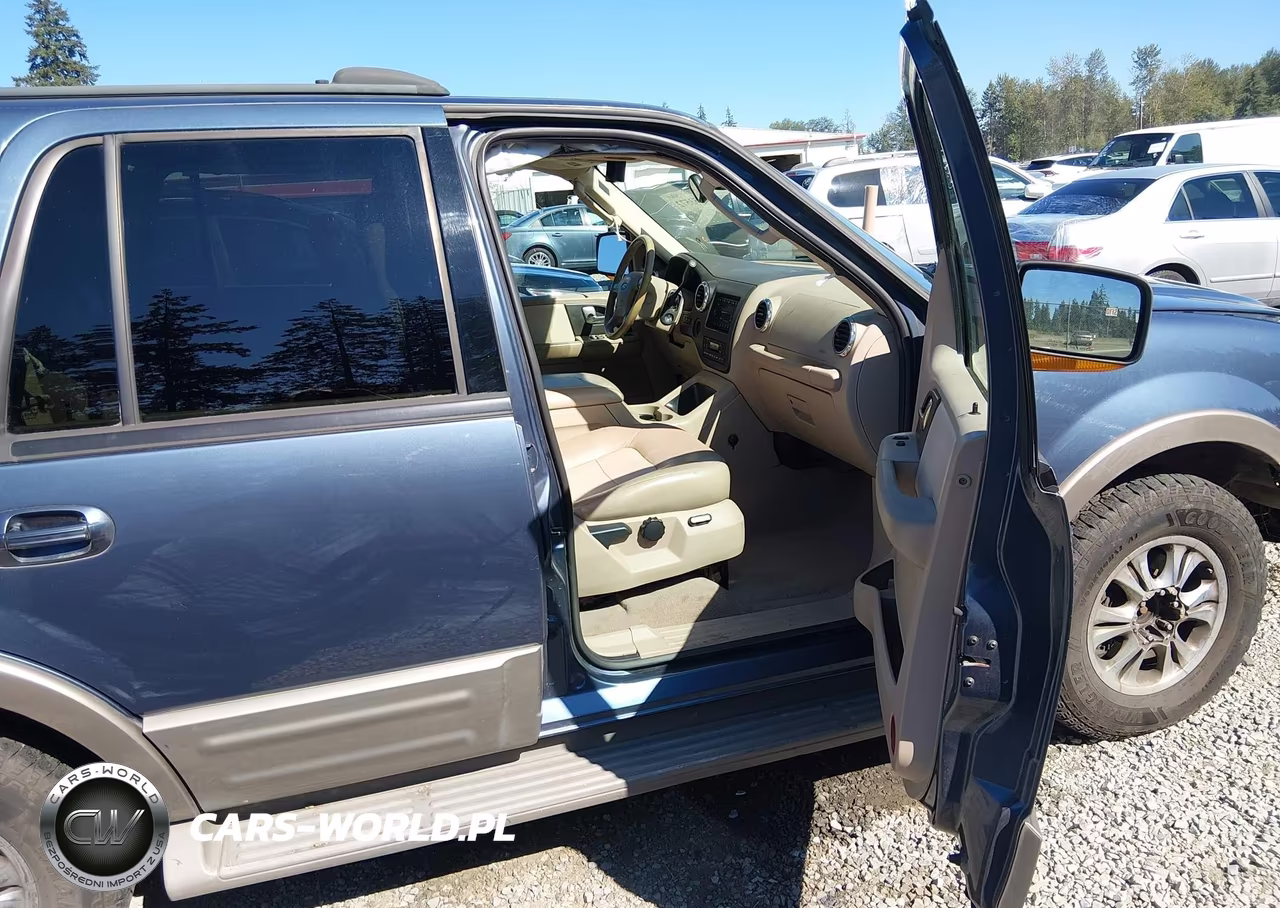 2004 Ford Expedition Eddie Bauer VIN:1FMFU18L84LA88363 - 5