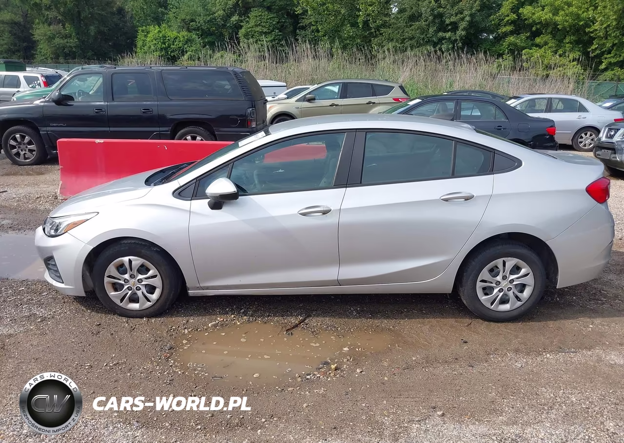 2019 Chevrolet Cruze Ls VIN:1G1BC5SM4K7150256 - 15