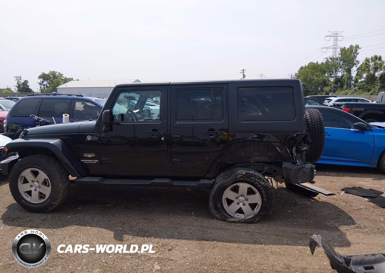 2012 Jeep Wrangler Unlimited Sahara VIN:1C4HJWEGXCL184326 - 15