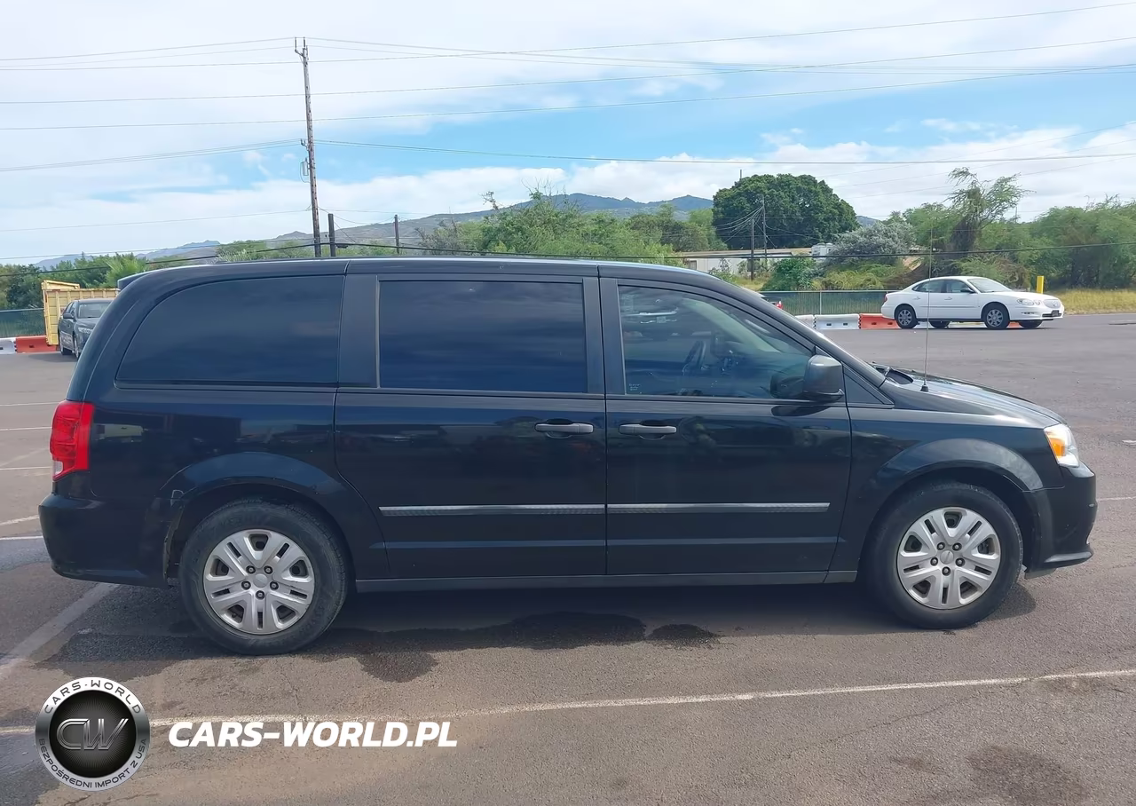 2016 Dodge Grand Caravan American Value Pkg VIN:2C4RDGBG3GR162624 - 14