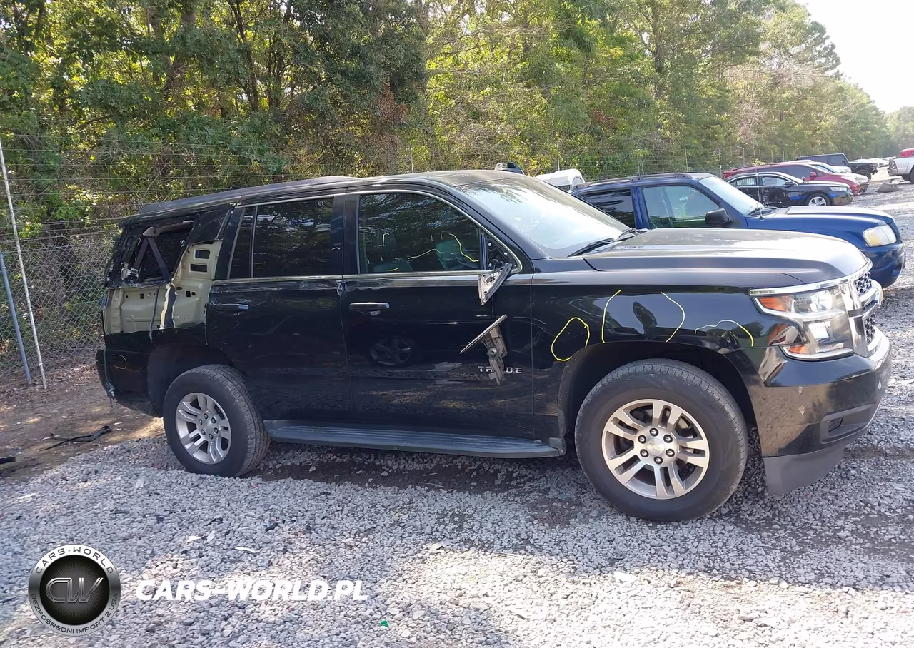 2018 Chevrolet Tahoe Lt VIN:1GNSCBKCXJR209091 - 14