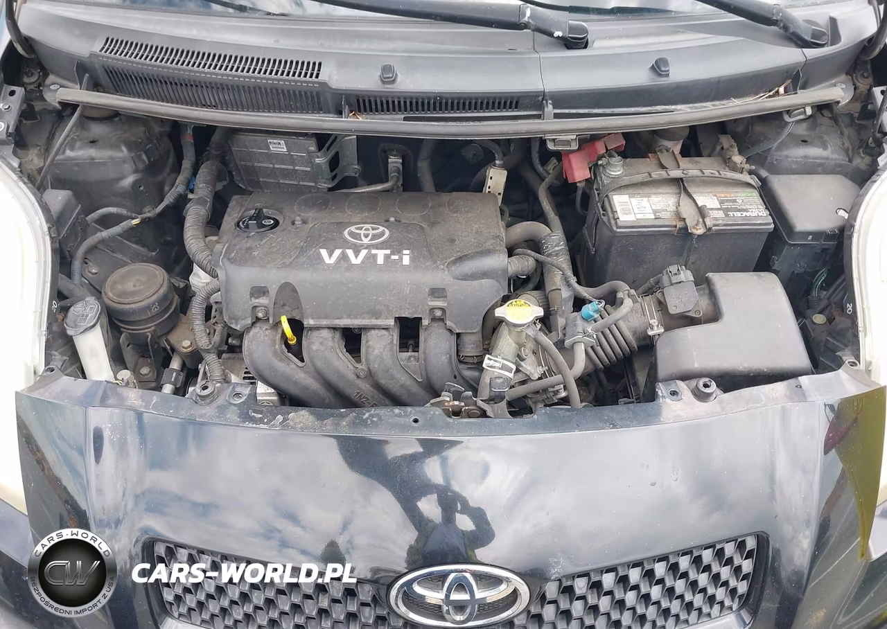 2007 Toyota Yaris VIN:JTDJT923X75096630 - 10