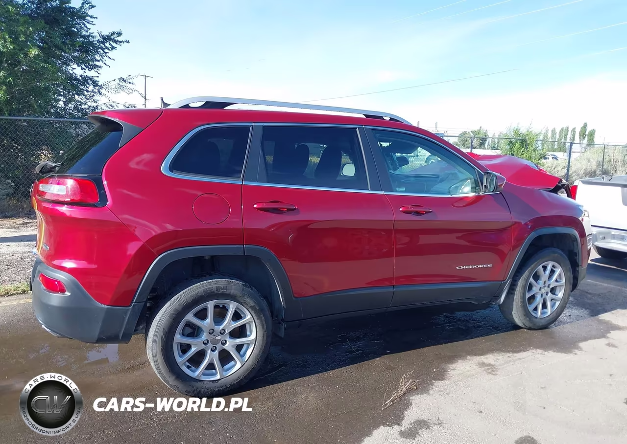 2016 Jeep Cherokee Latitude VIN:1C4PJMCS0GW113048 - 14