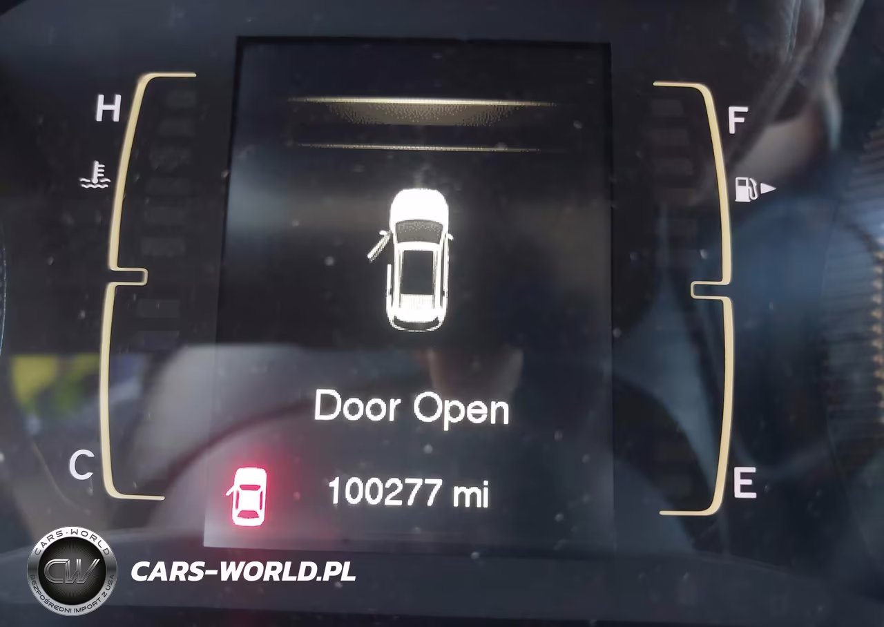 2016 Jeep Cherokee Latitude VIN:1C4PJMCS0GW113048 - 16