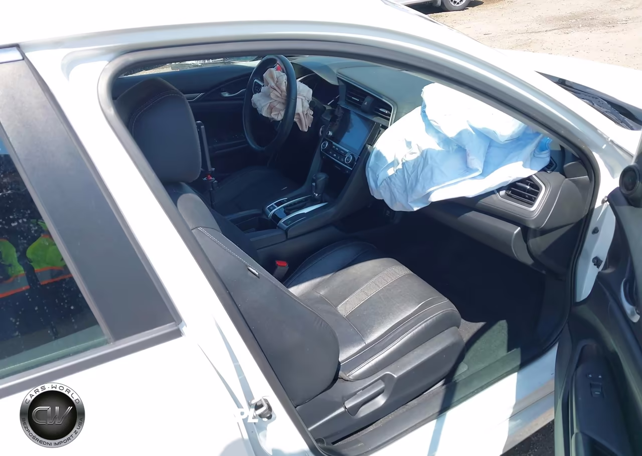 2019 Honda Civic Ex-L VIN:19XFC1F71KE207812 - 5