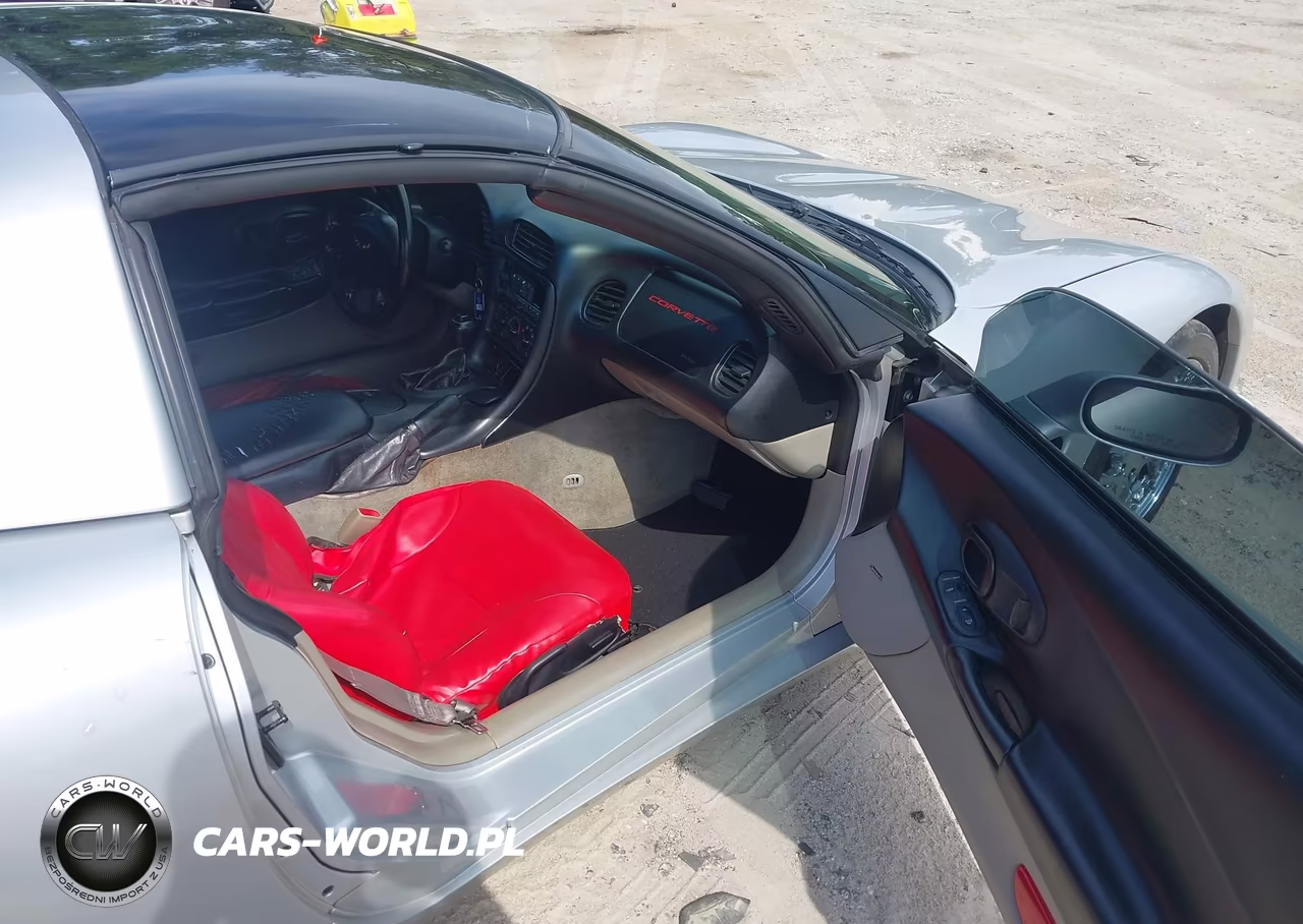 1998 Chevrolet Corvette VIN:1G1YY22G5W5121225 - 5