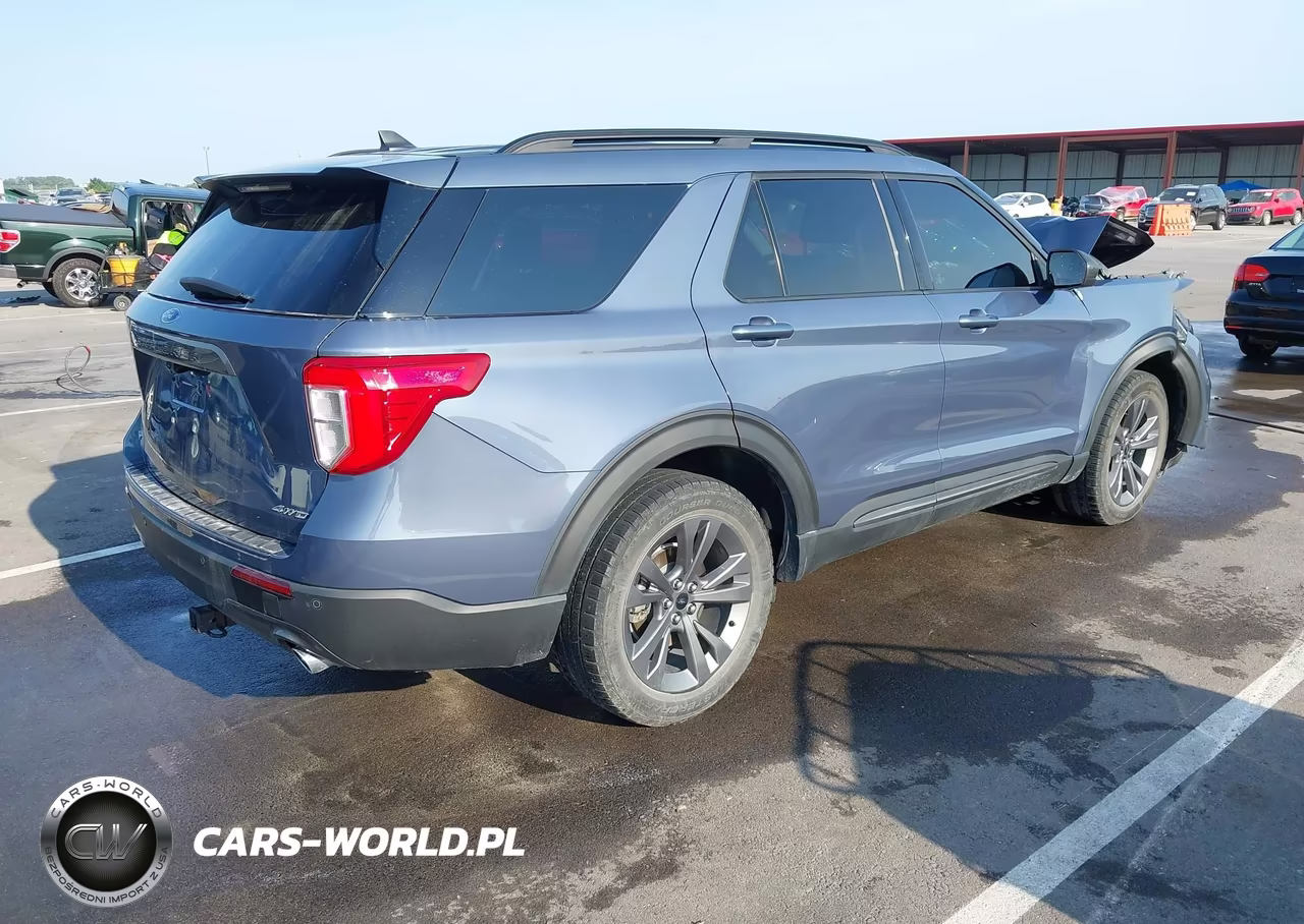 2021 Ford Explorer Xlt VIN:1FMSK8DH1MGA05024 - 4