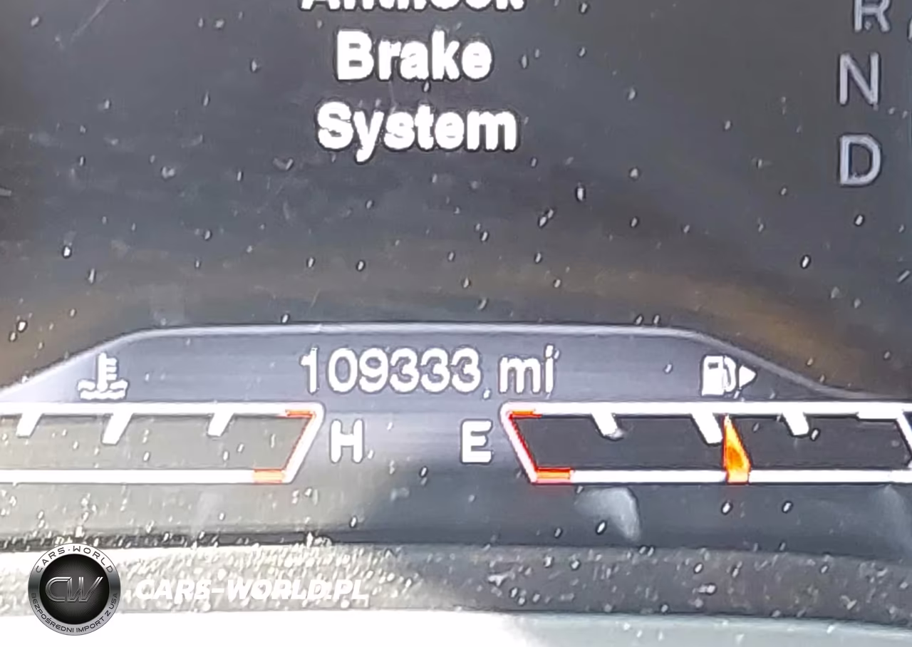 2014 Jeep Cherokee Limited VIN:1C4PJMDB8EW243865 - 15