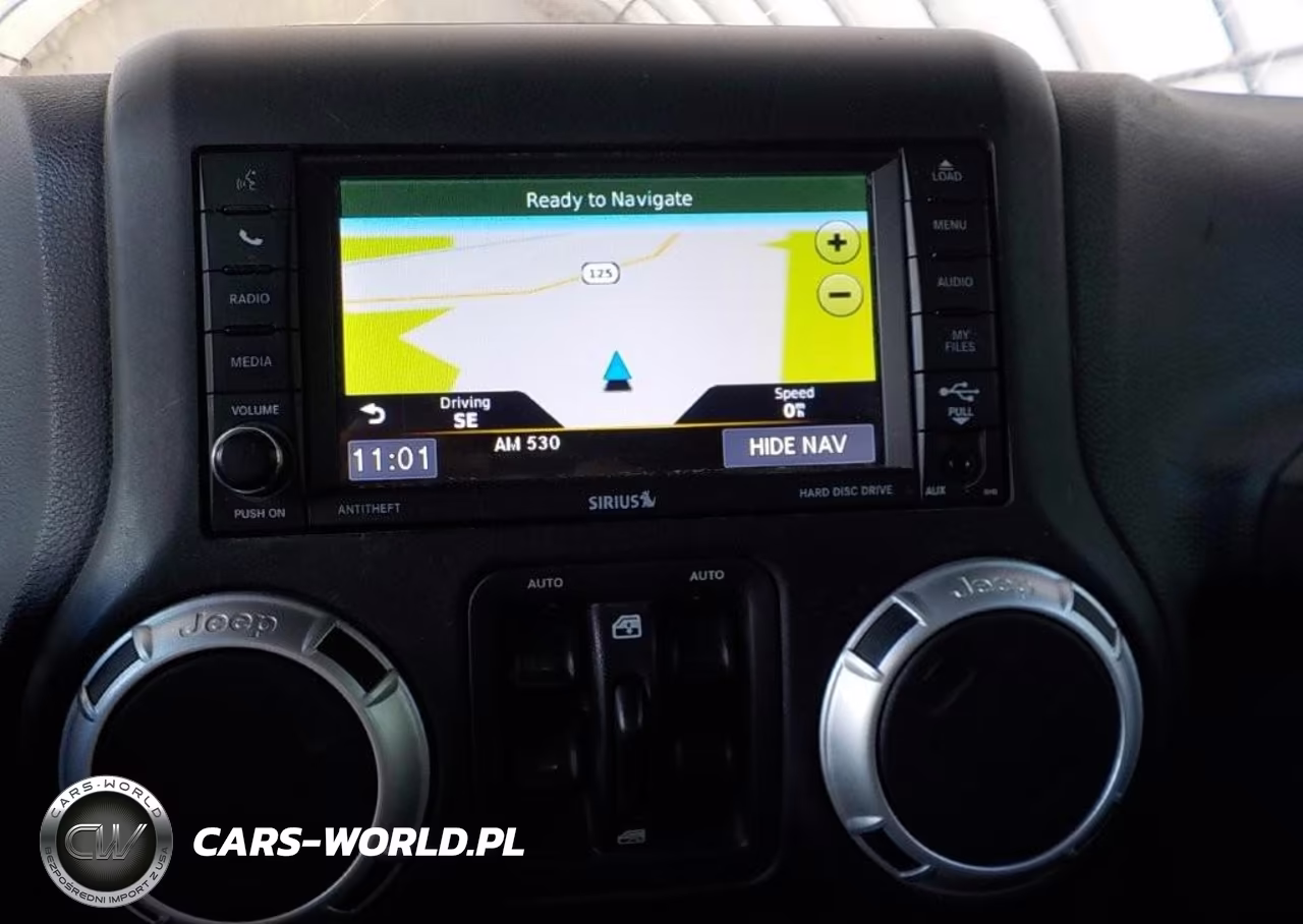 2016 Jeep Wrangler Unlimited Sahara VIN:1C4BJWEG8GL183025 - 14
