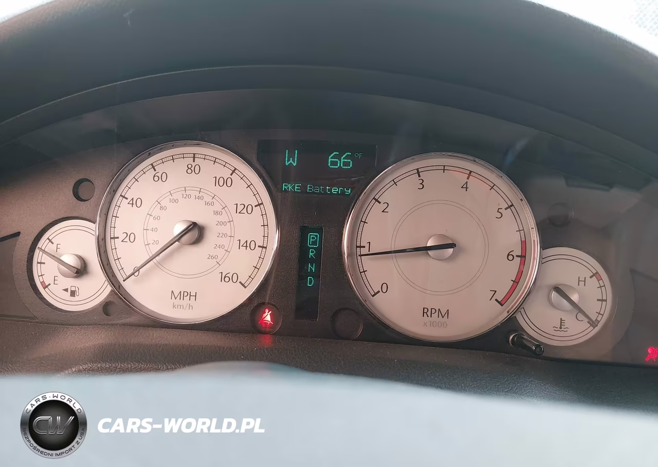 2005 Chrysler 300C VIN:2C3JA63H45H111051 - 7