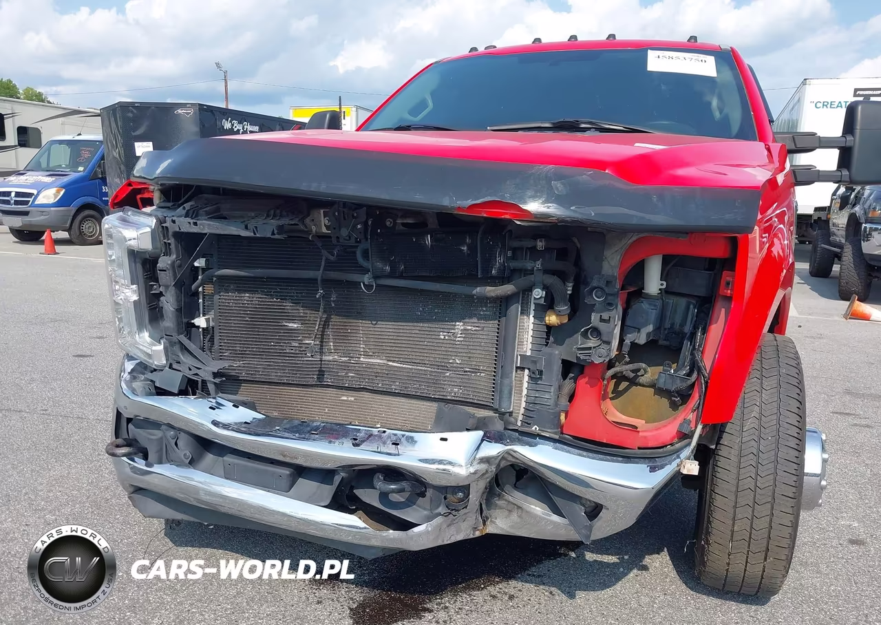 2018 Ford F-350 Xlt VIN:1FT8W3CT2JEB61561 - 11
