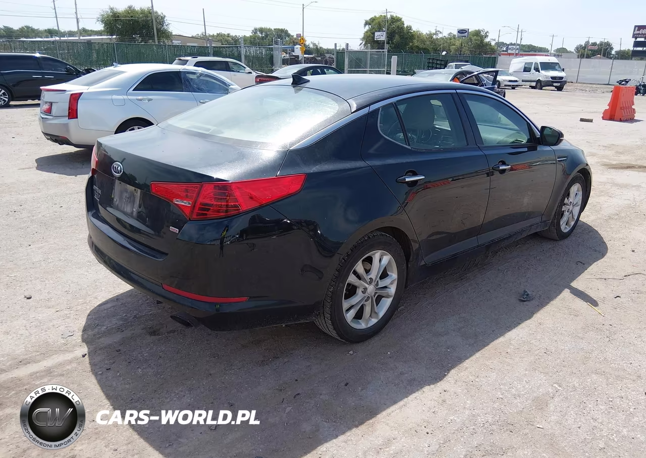 2012 Kia Optima Lx VIN:5XXGM4A71CG038135 - 4