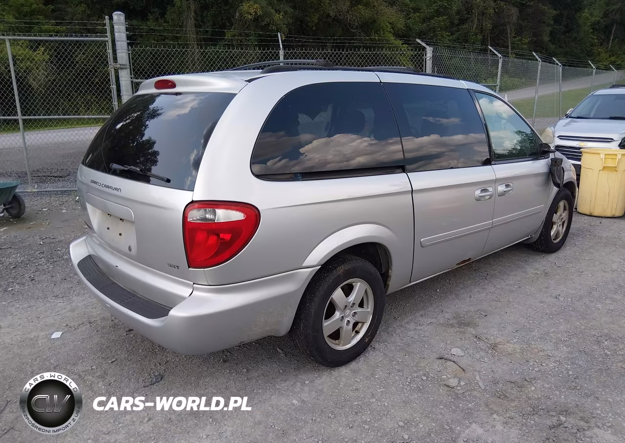 2006 Dodge Grand Caravan Sxt VIN:2D4GP44LX6R838463 - 4