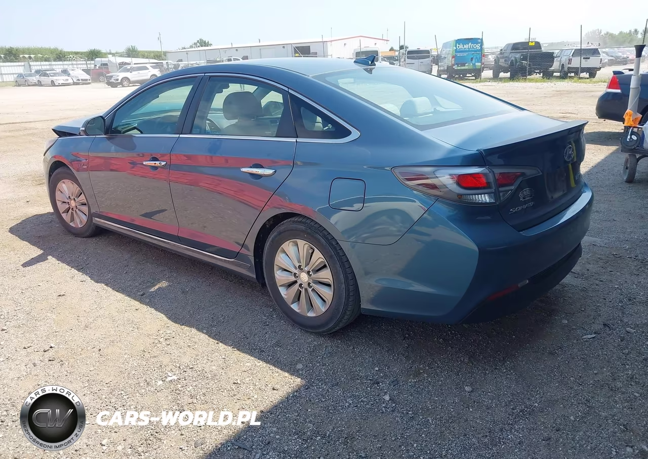 2016 Hyundai Sonata Hybrid Se VIN:KMHE24L19GA036166 - 3