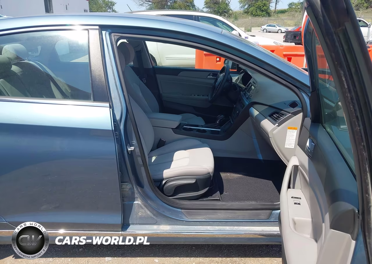 2016 Hyundai Sonata Hybrid Se VIN:KMHE24L19GA036166 - 5