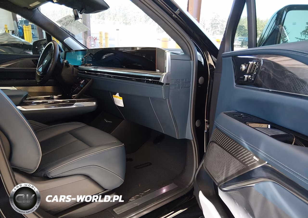 2026 Cadillac Escalade VIN:1GYLEKKL1TU103162 - 5
