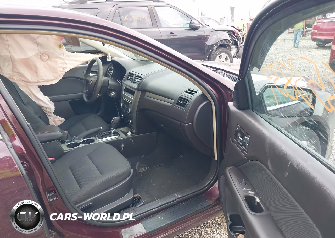 2011 Ford Fusion Se VIN:3FAHP0HA9BR250471 - 5