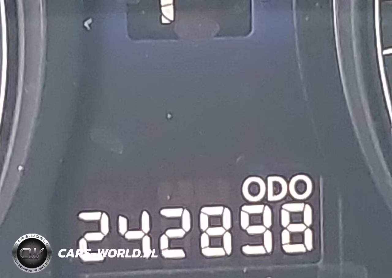 2010 Lexus Rx 450H VIN:JTJZB1BA2A2000615 - 15