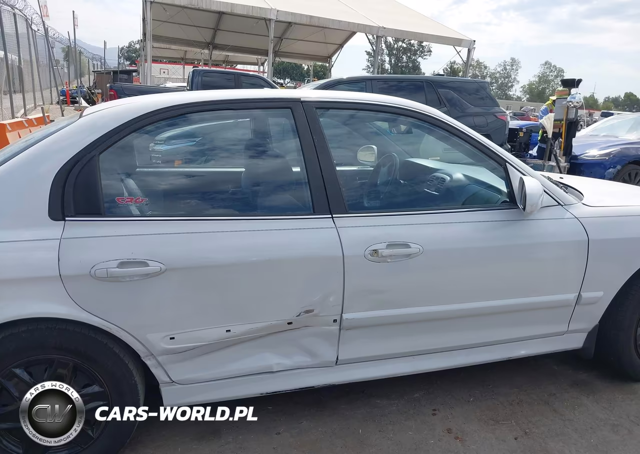 2002 Hyundai Sonata VIN:KMHWF25S62A528195 - 6