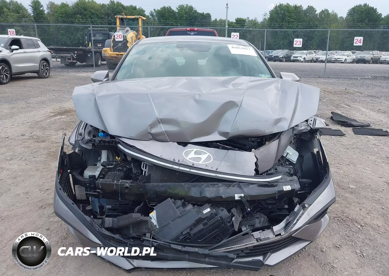 2024 Hyundai Elantra Sel VIN:KMHLM4DG6RU658083 - 12