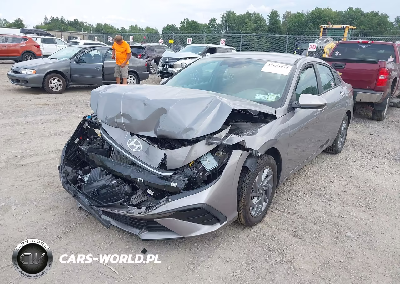 2024 Hyundai Elantra Sel VIN:KMHLM4DG6RU658083 - 6