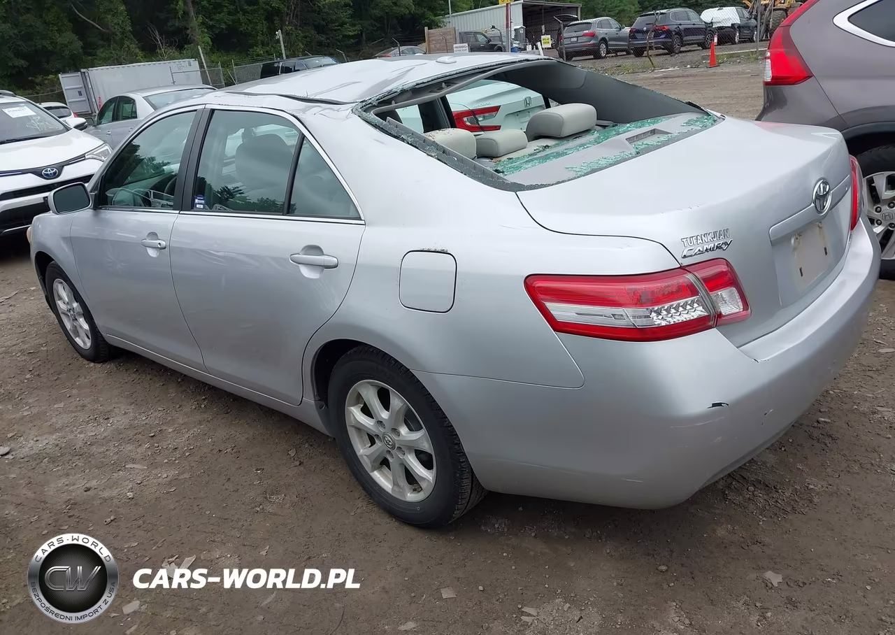 2011 Toyota Camry Le VIN:4T1BF3EK8BU764012 - 3