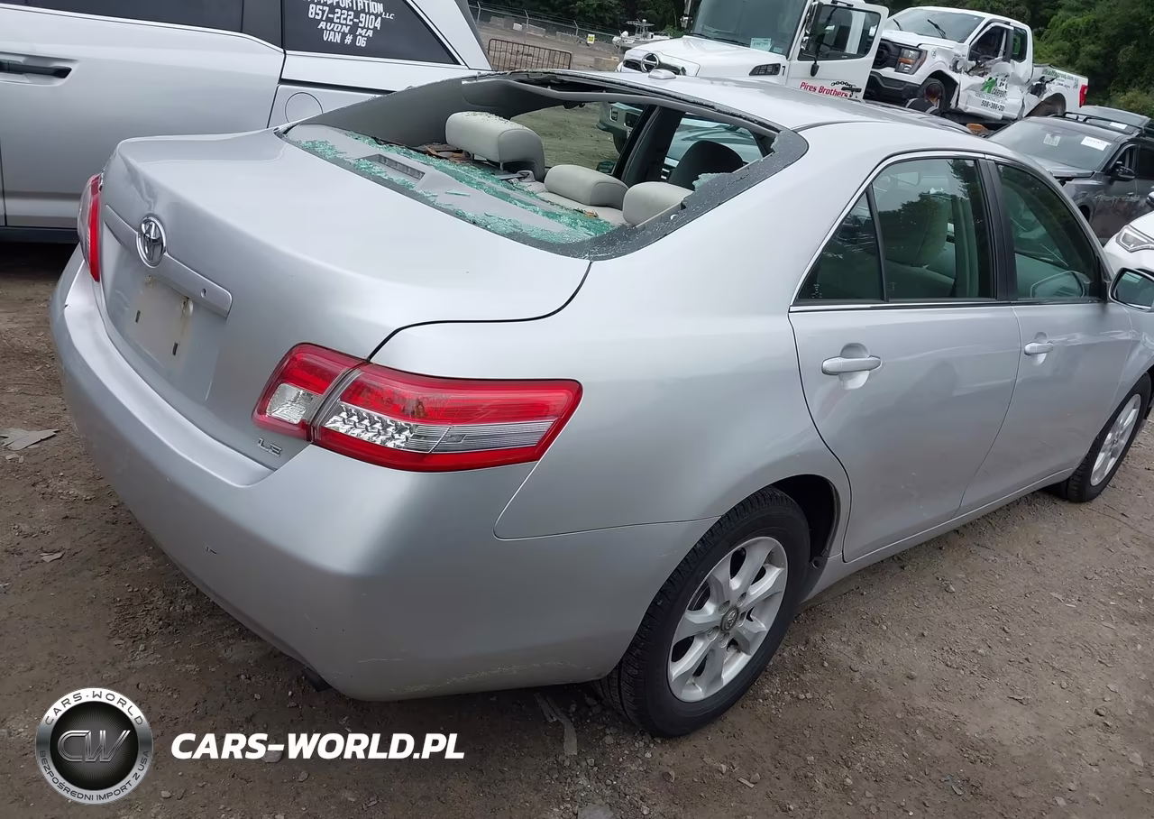 2011 Toyota Camry Le VIN:4T1BF3EK8BU764012 - 4