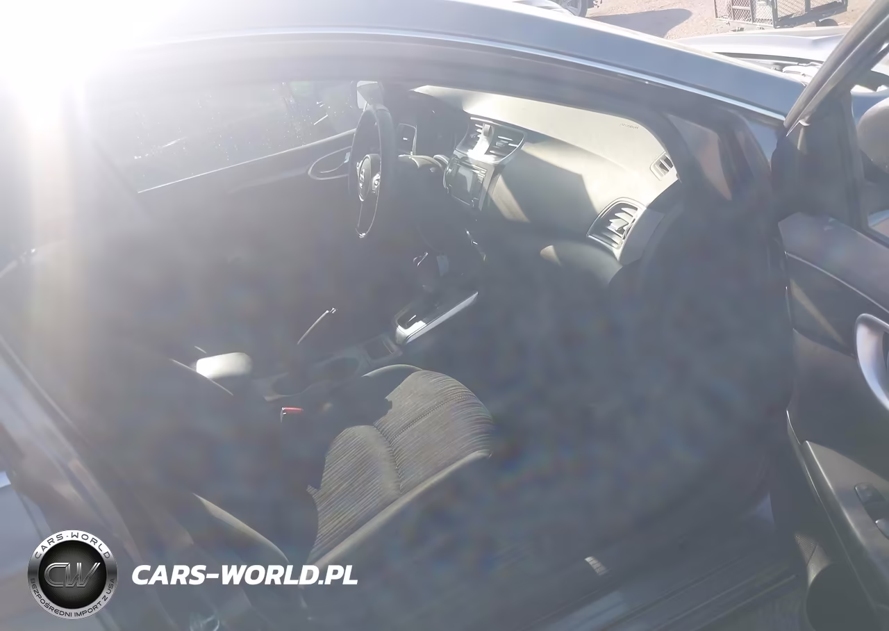 2018 Nissan Sentra Sv VIN:3N1AB7AP4JL645826 - 5
