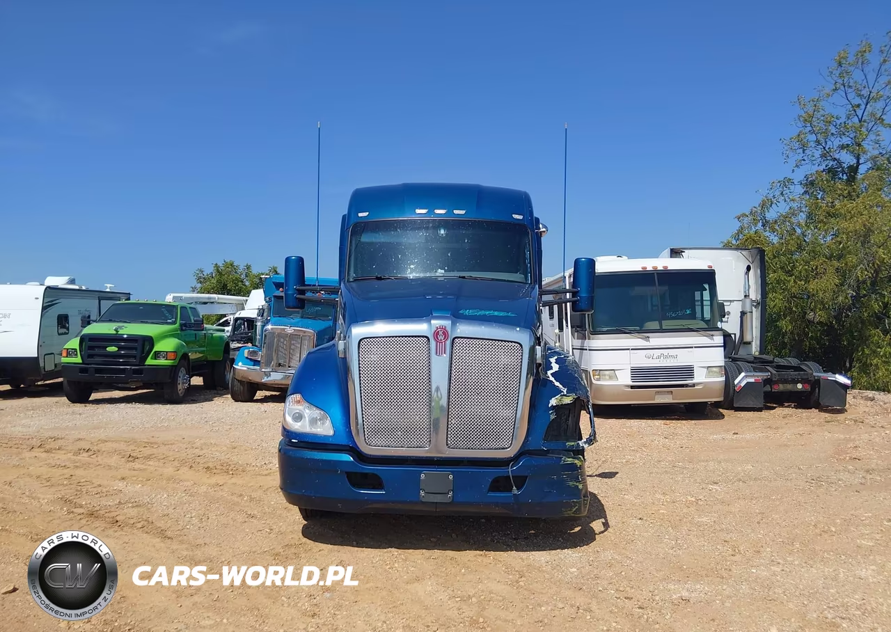 2019 Kenworth T680 VIN:1XKYDP9X6KJ237349 - 12