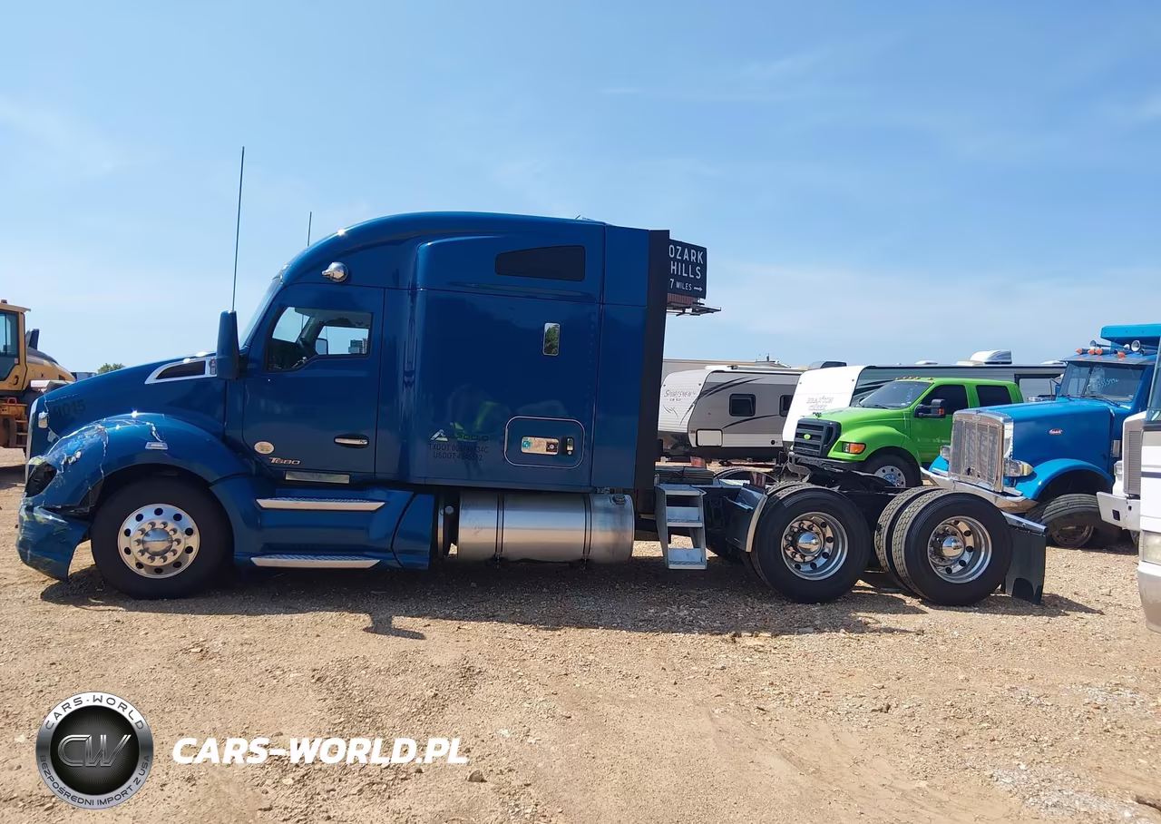 2019 Kenworth T680 VIN:1XKYDP9X6KJ237349 - 14