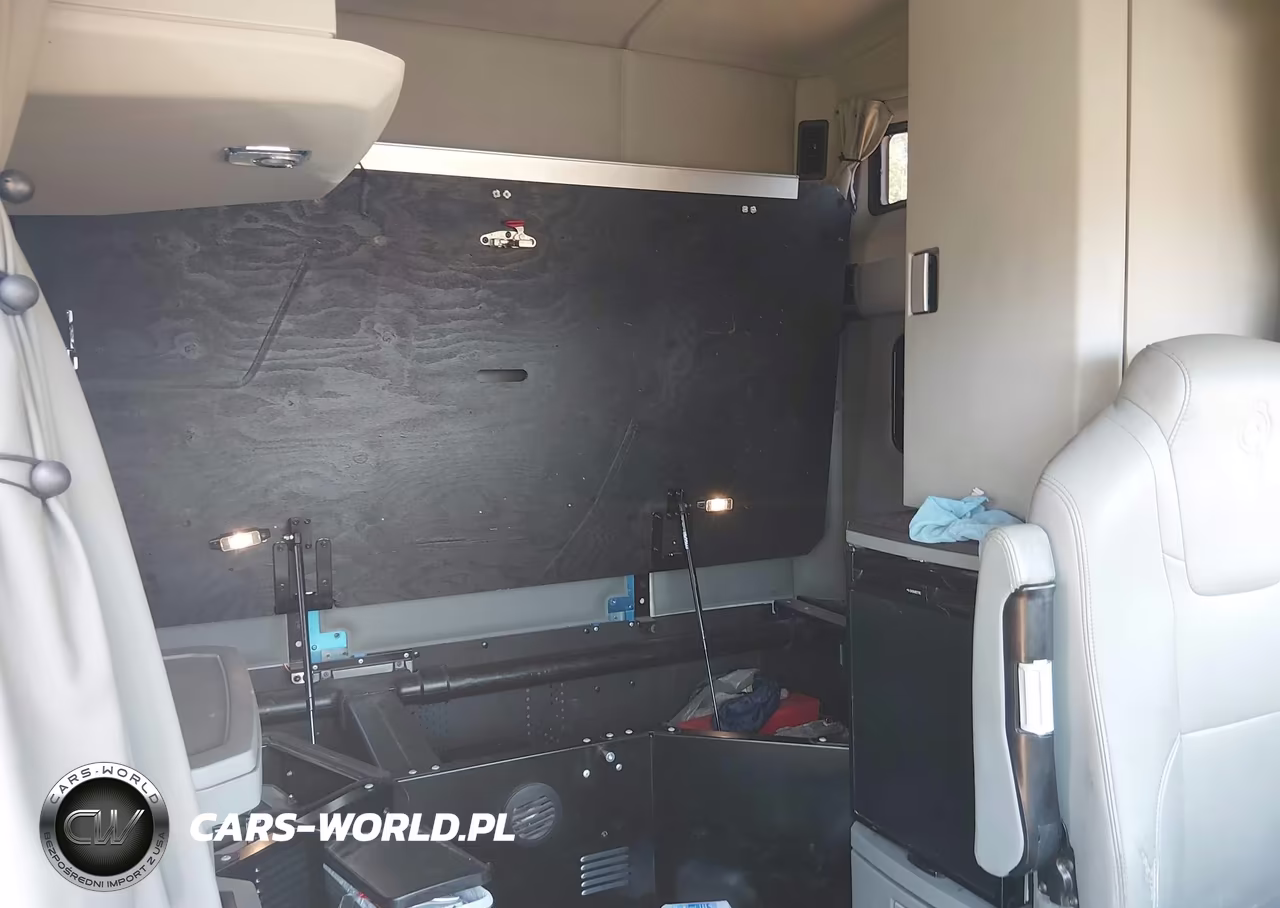 2019 Kenworth T680 VIN:1XKYDP9X6KJ237349 - 6