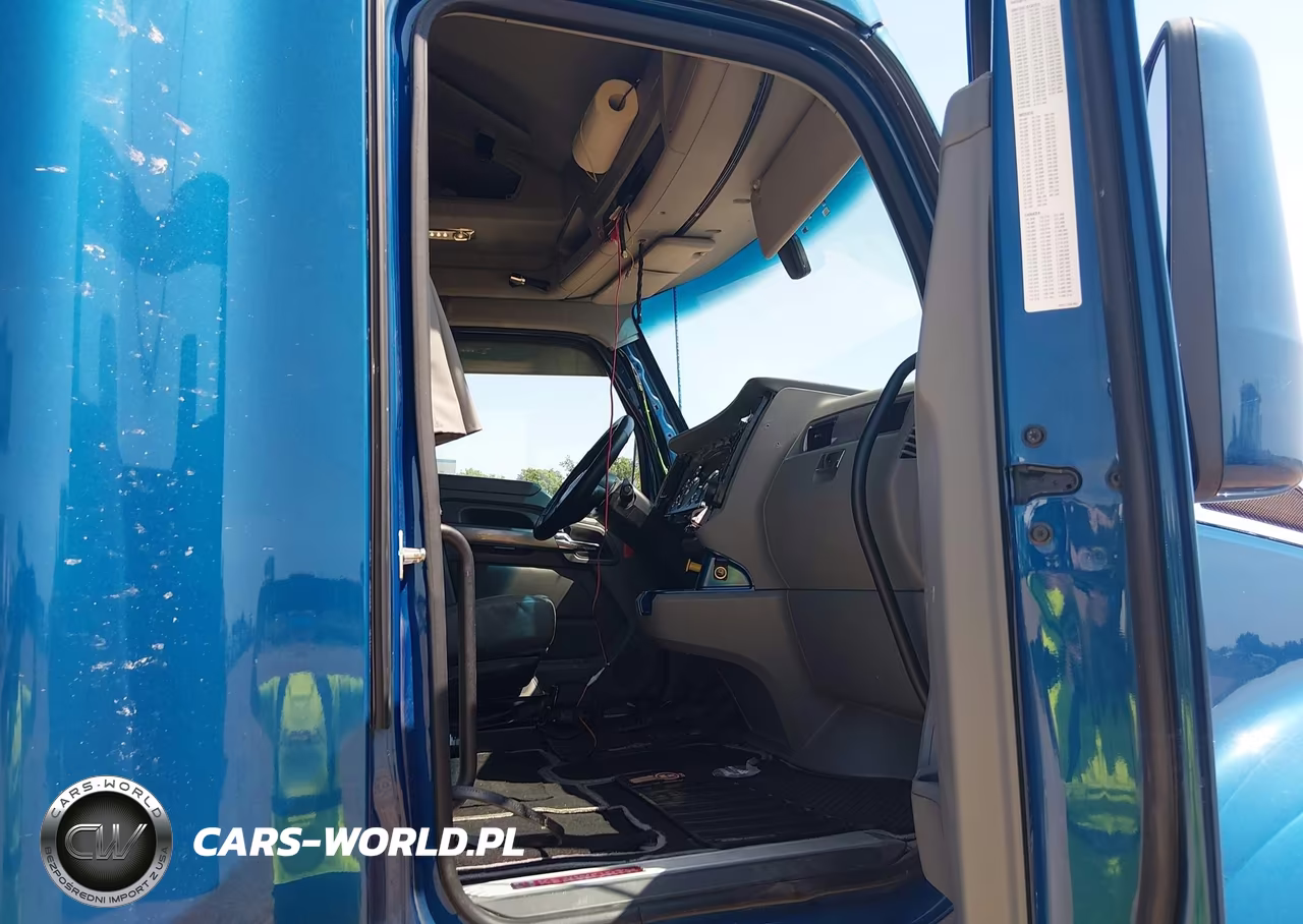2019 Kenworth T680 VIN:1XKYDP9X6KJ237349 - 7