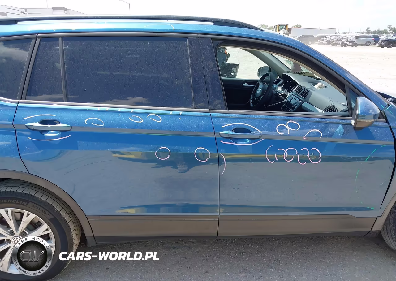 2019 Volkswagen Tiguan 2.0T S VIN:3VV1B7AX4KM048444 - 13