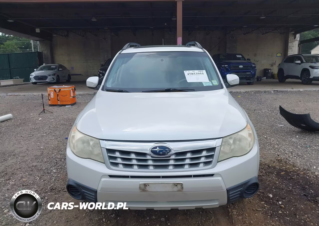 2011 Subaru Forester 2.5X Premium VIN:JF2SHADC7BH765322 - 12