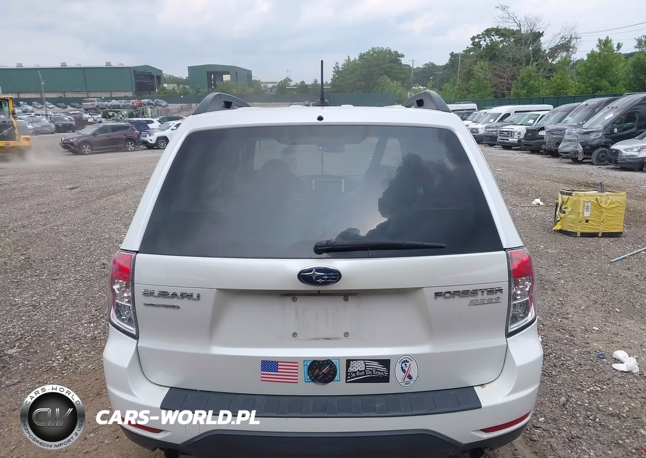 2011 Subaru Forester 2.5X Premium VIN:JF2SHADC7BH765322 - 16