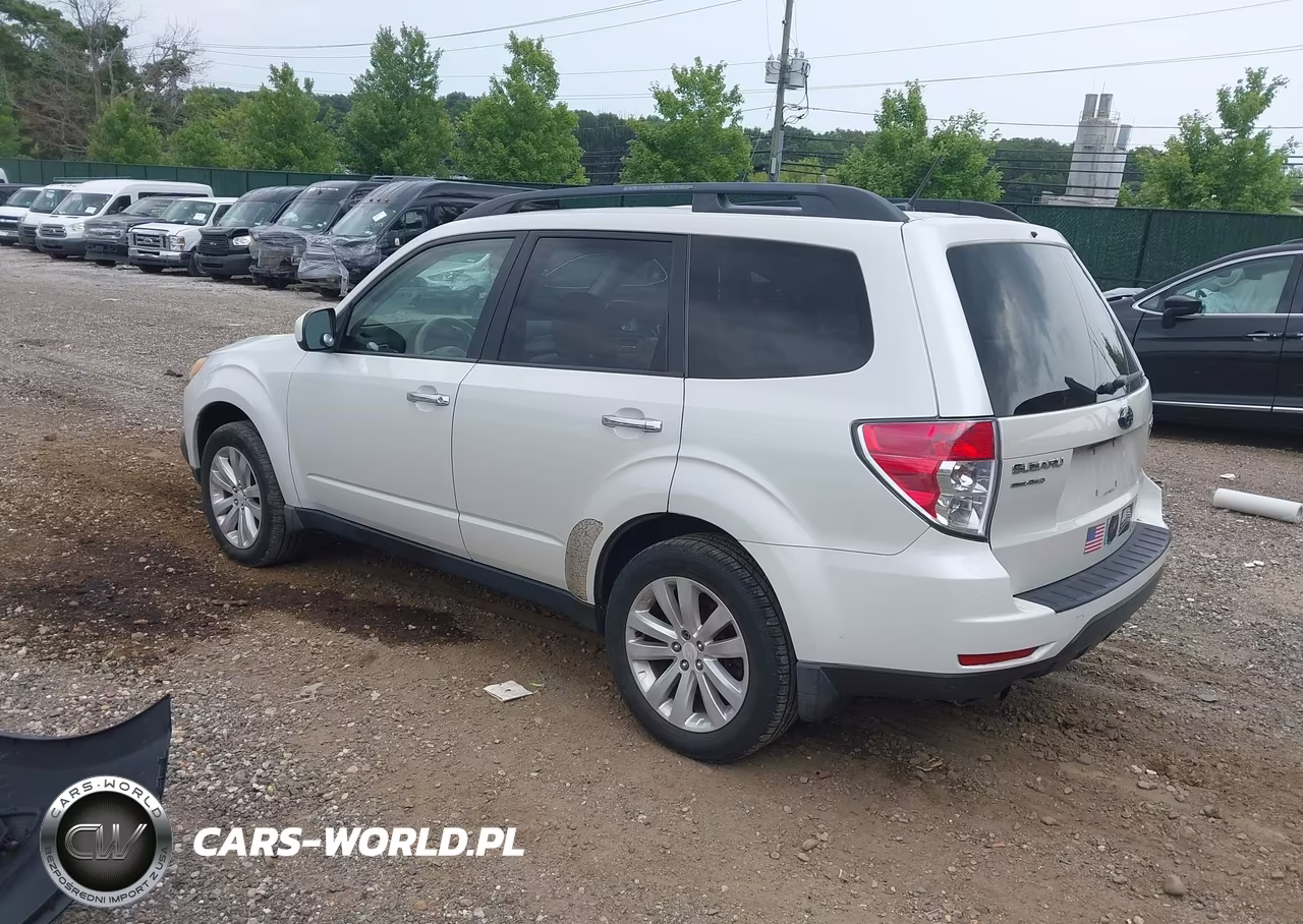2011 Subaru Forester 2.5X Premium VIN:JF2SHADC7BH765322 - 3
