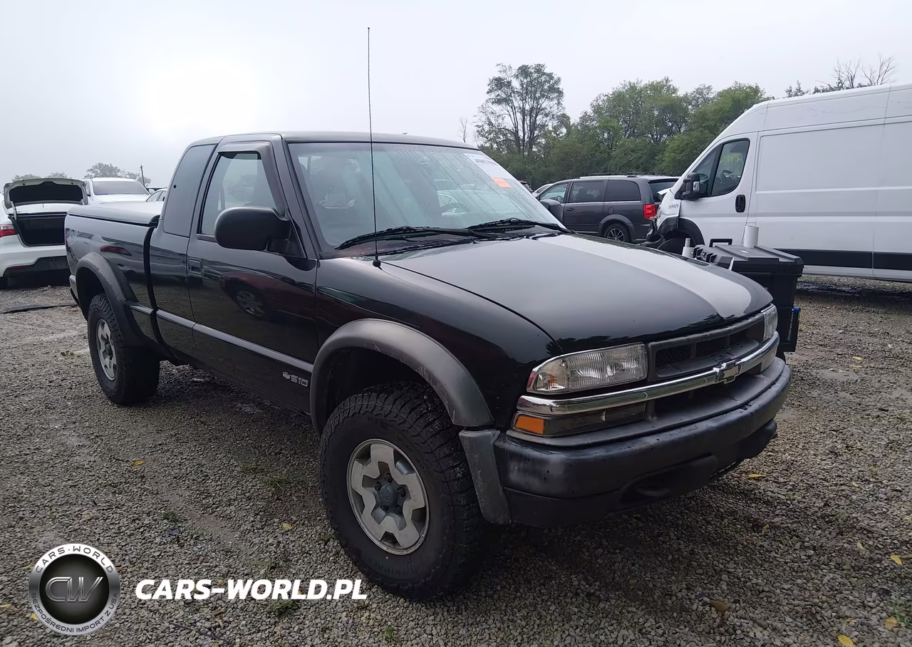 2002 Chevrolet S-10 Ls – zdjęcie 1 z 13