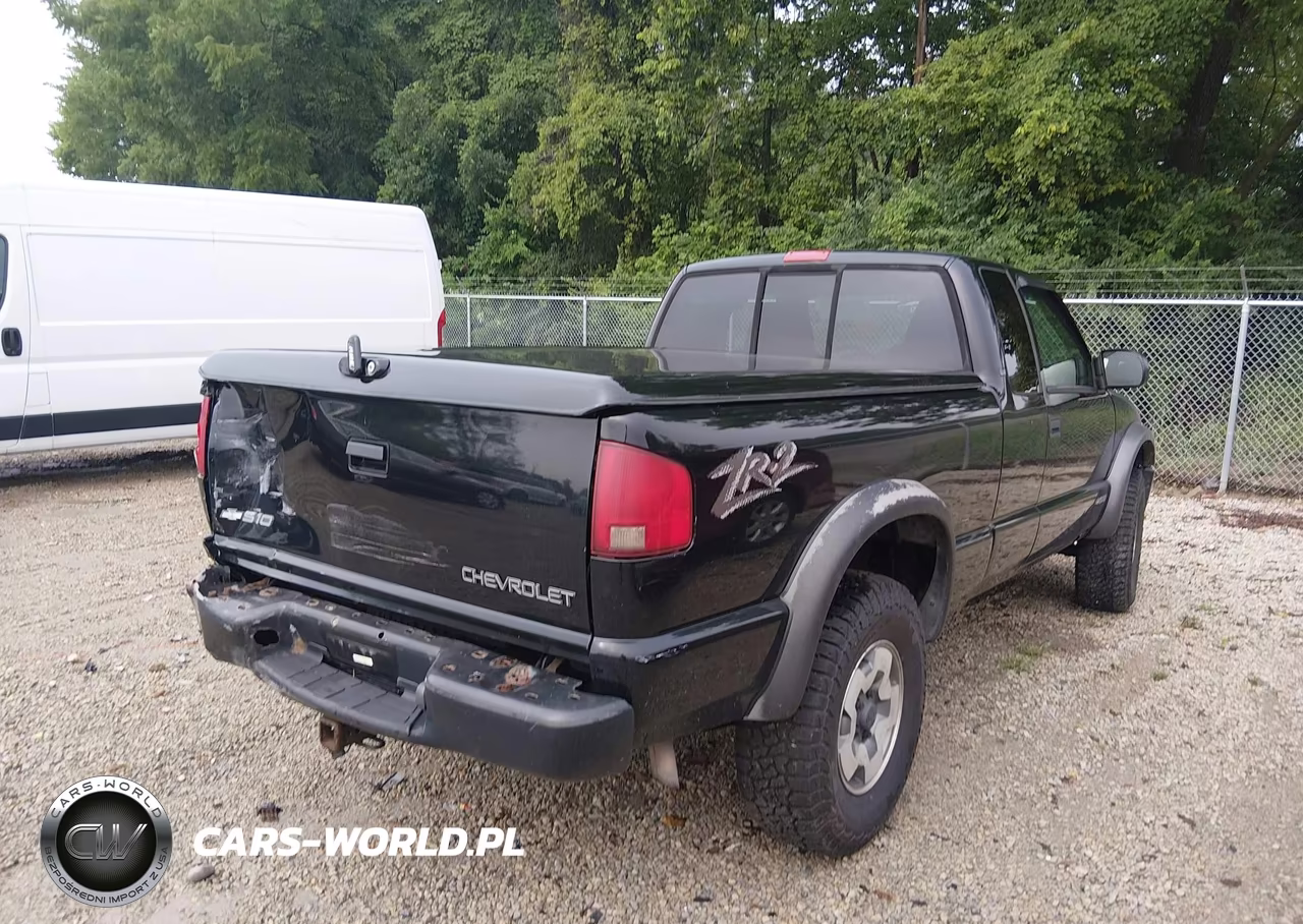 2002 Chevrolet S-10 Ls VIN:1GCCT19W928229170 - 4