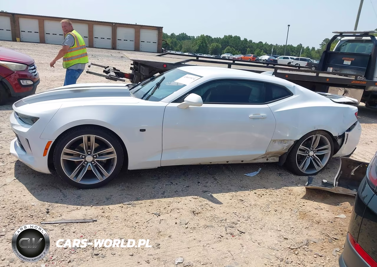 2017 Chevrolet Camaro 1Lt VIN:1G1FB1RS1H0214286 - 15